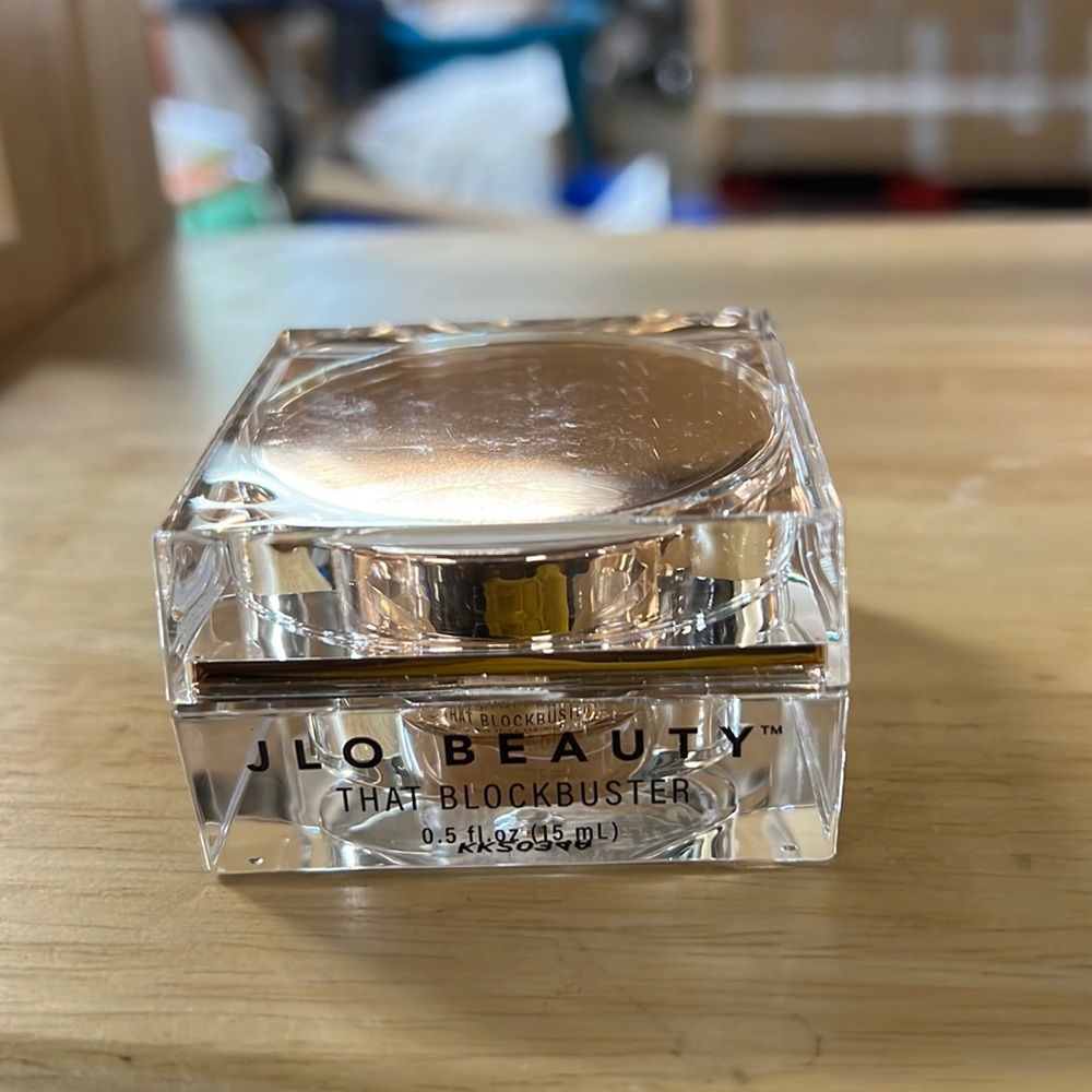 ✅NEW. -  JLO BEAUTY - THAT BLOCKBUSTER  WONDER CREAM 0.5 fl.oz